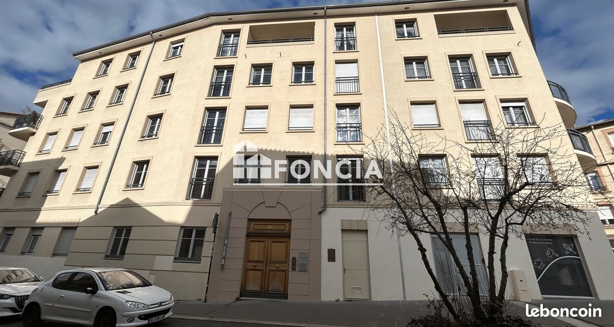 Appartement 5 pièces 113 m² · à Saint-Étienne · 113 m² · 119 000 €