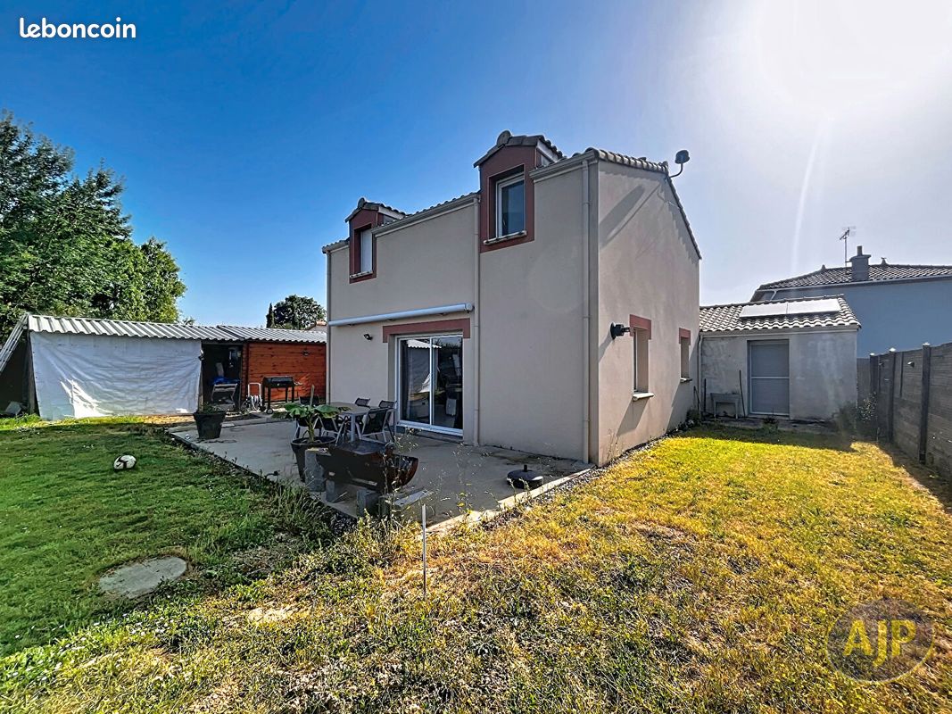 Maison 7 pièces 123 m² · à Le Loroux-Bottereau · 123 m² · 330 000 €
