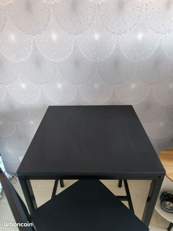 Table (image 2)