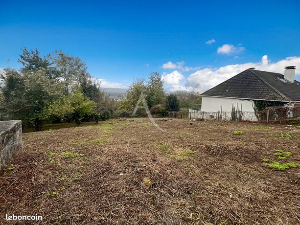 Terrain 600 m² JUZIERS