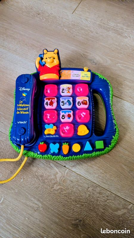 Le téléphone éducatif Winnie - VTECH
