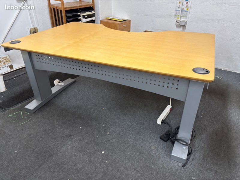 Bureau professionnel électrique 160 x 100 cm (image 1)