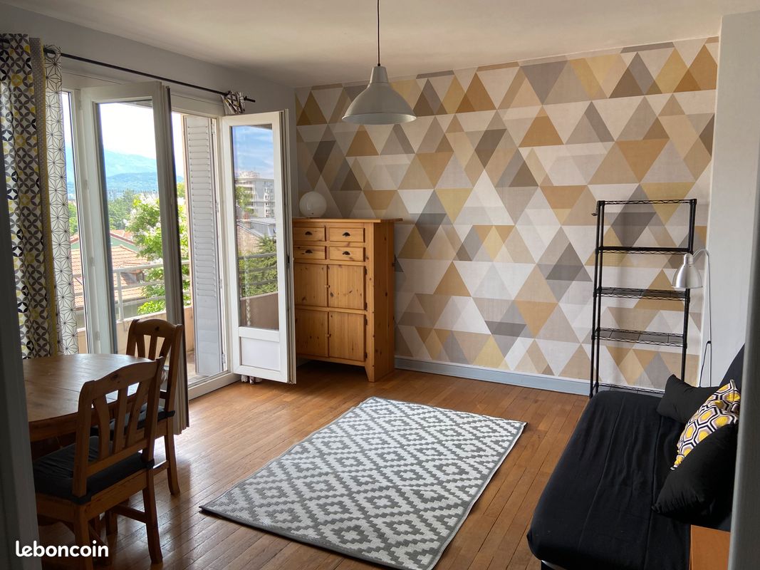 Appartement 1 pièce 28 m² · à Grenoble · 27,9 m² · 82 000 €