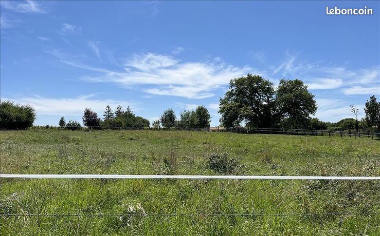 Terrain 1 818 m² Saint Quantin De Rancanne
