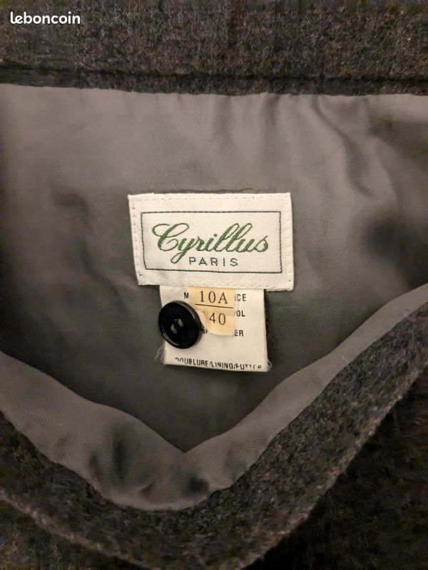 Lot vêtements de marques fille 10ans (image 10)