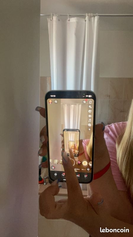 IPhone 12 (image 3)