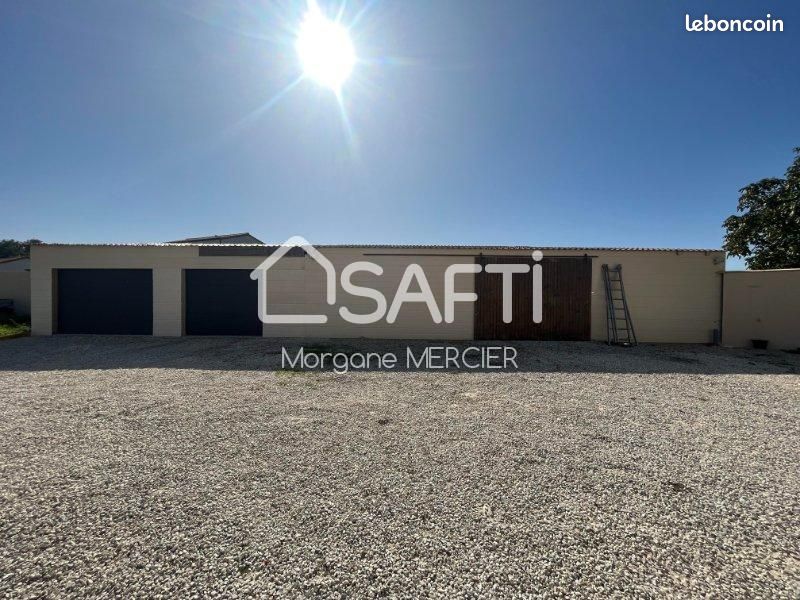 Longère 5 pièces 146 m² - Brion-près-Thouet 79290 (image principale 9)