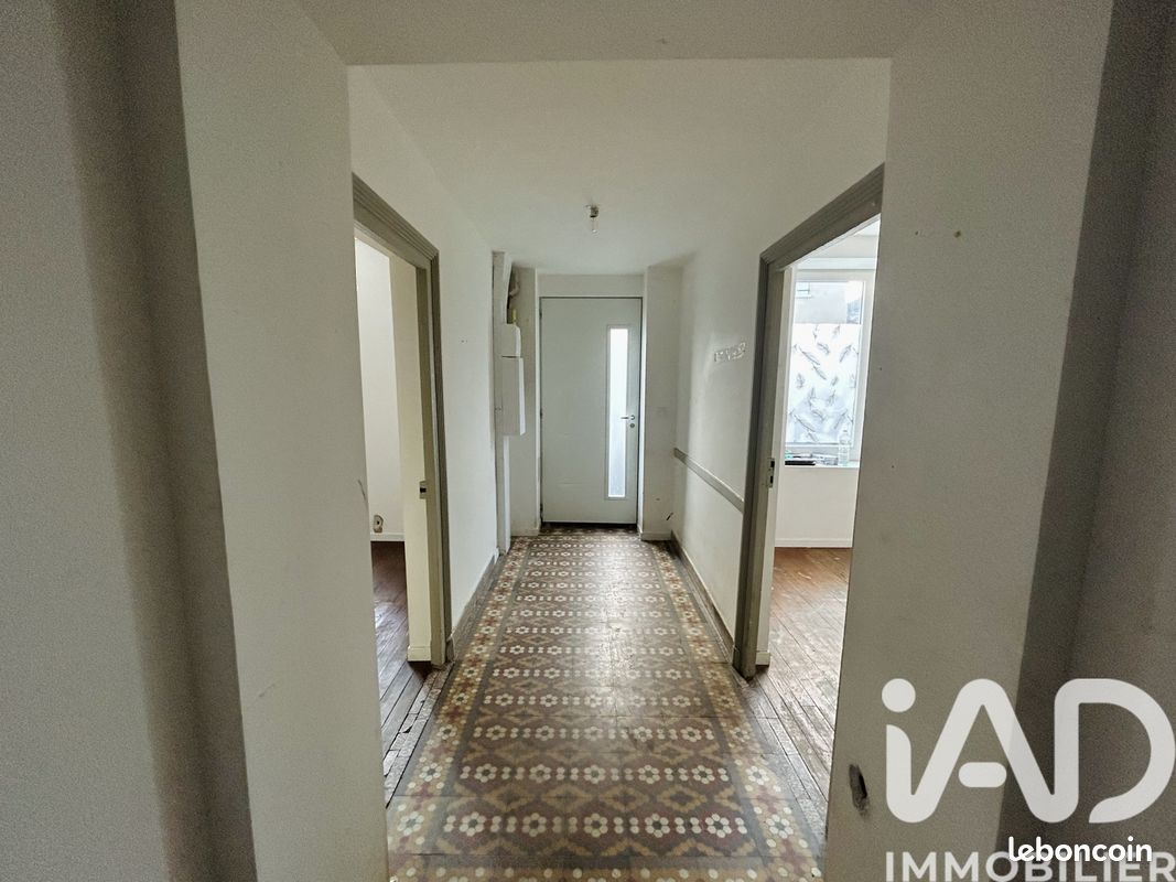 Maison 5 pièces 123 m² · à Lavardac · 123 m² · 125 000 €