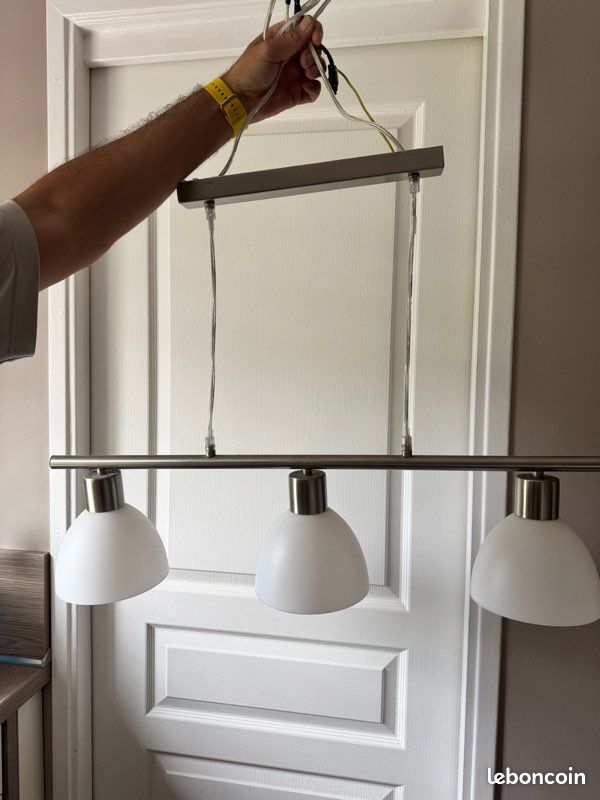 Luminaire (image 1)