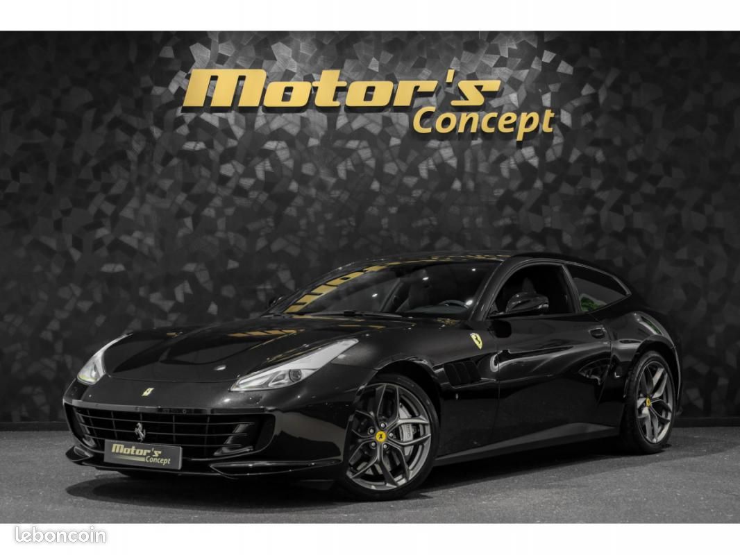 Ferrari GTC4 Lusso V8 - NERO DAYTONA / CAMÉRA CARBONE SIÈGES VENTILÉS ALCANTARA (image 1)