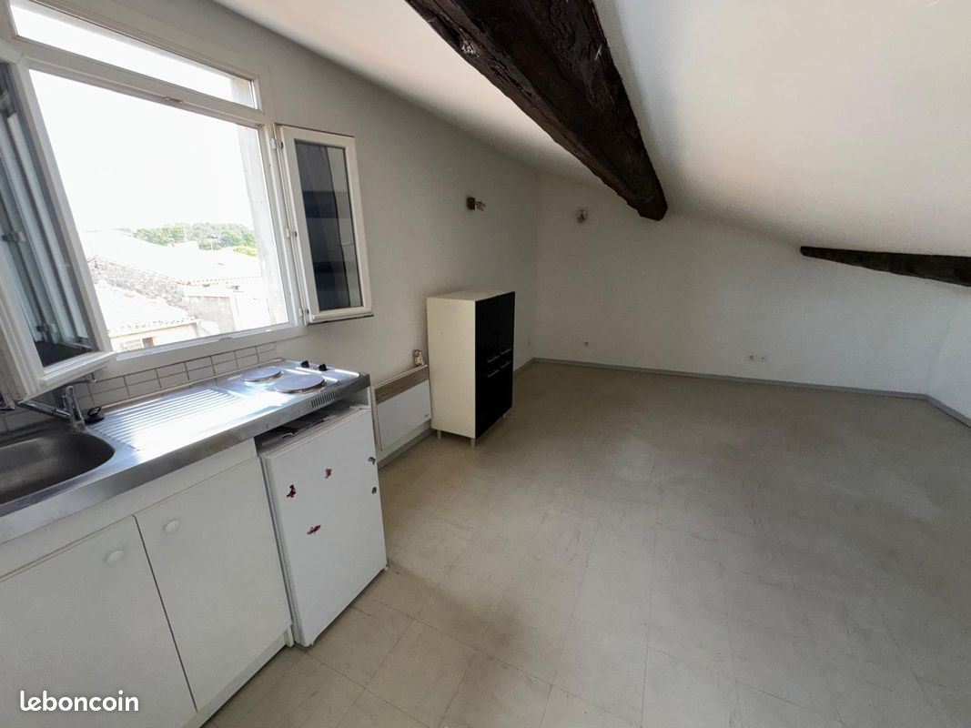 Appartement 1 pièce 25 m² · à Clermont-l'Hérault · 25 m² · 330 €/mois