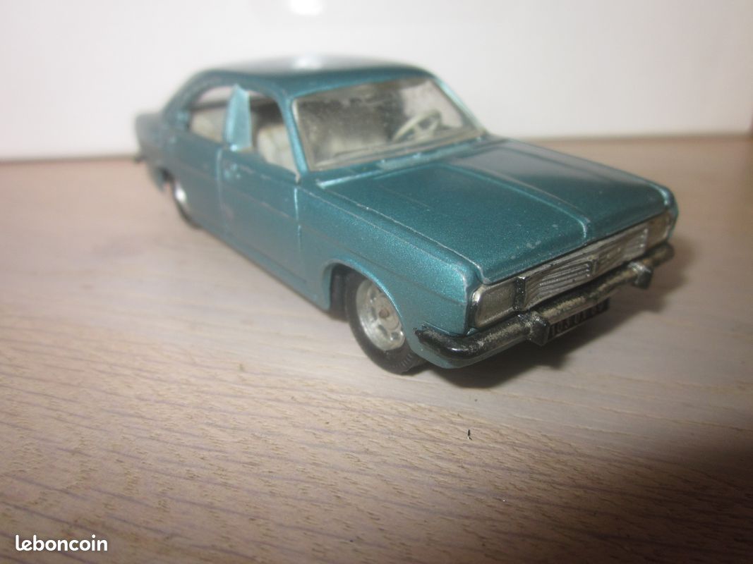 NOREV - 22 - Chrysler 180 - Blanc - En boite