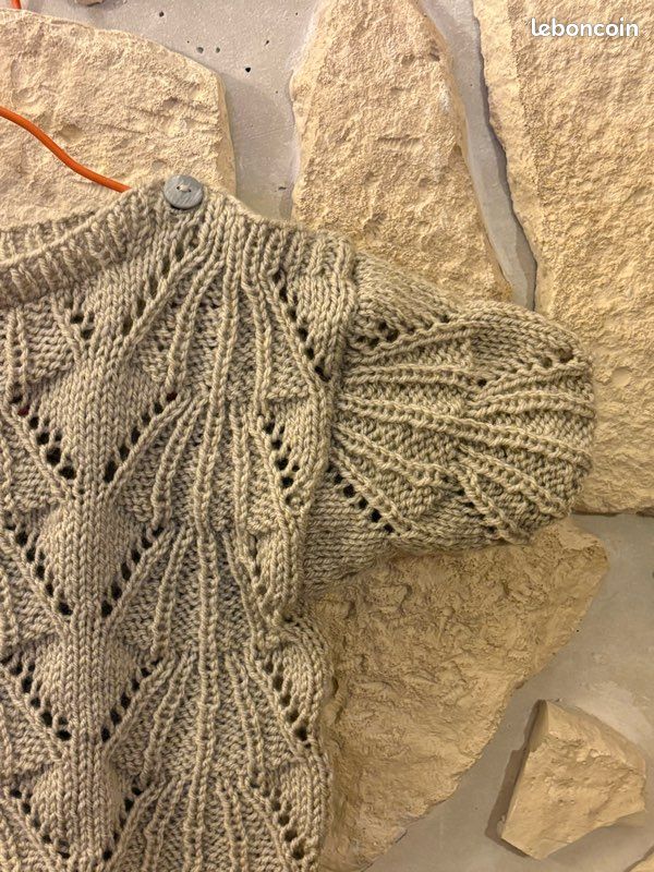 Pull Léger Ajouré Effet Dentelle Beige Chiné - Taille 44/46, En Acrylique Et Coton, Très Bon état D'occasion