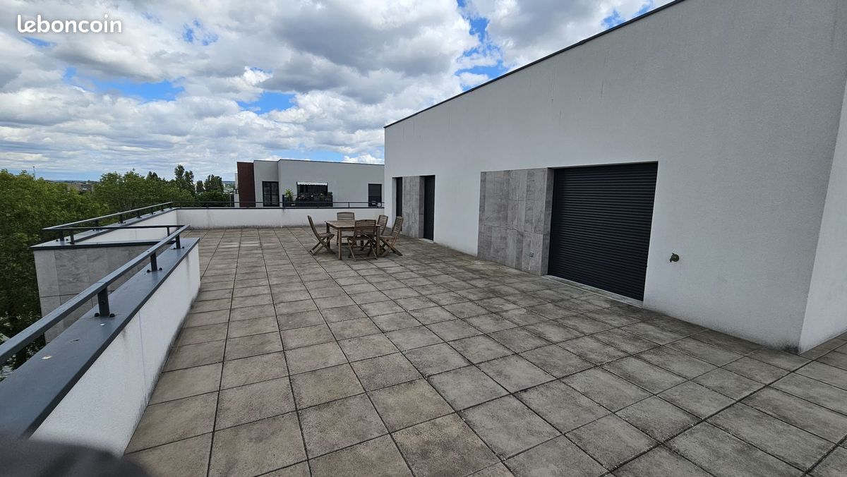 Appartement 5 pièces 110 m² · à Noisy-le-Sec · 110 m² · 2 890 €/mois