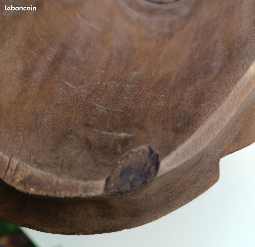 Masque africain décoratif en bois sculpté (image 9)