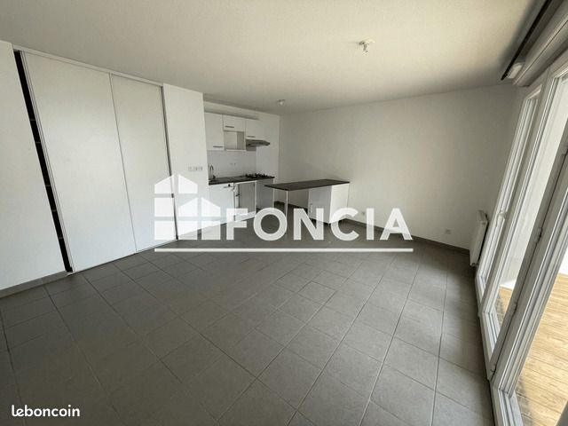Appartement 3 pièces 64 m² · à Blagnac · 64 m² · 835 €