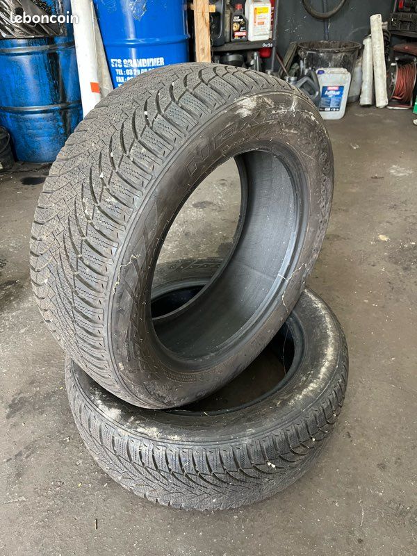 Pneus nexen hiver 215/55/16 (image 2)