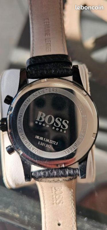 Montre Hugo Boss chronographe étanche 50 m – excellent état (image 7)
