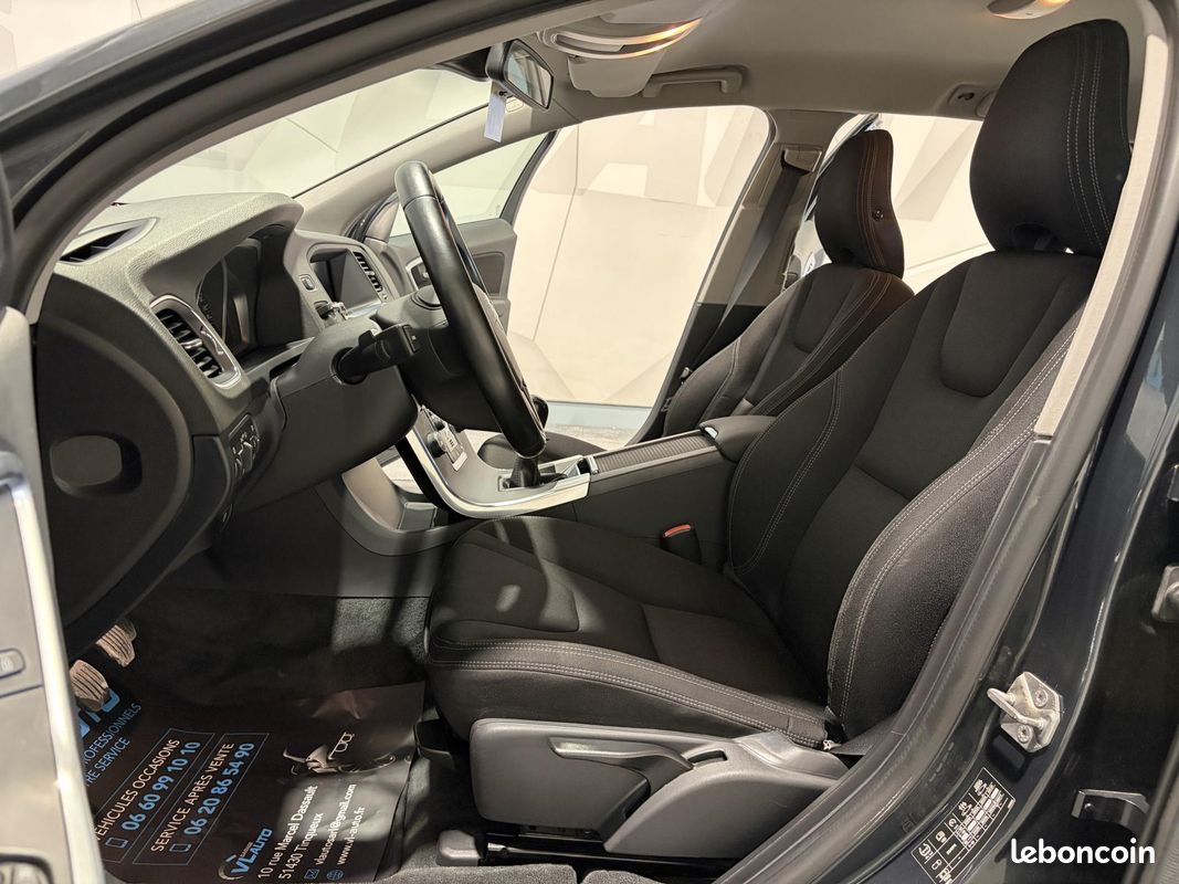 VOLVO V60 D2 115 ch Stop&Start Kinetic Business (image 7)