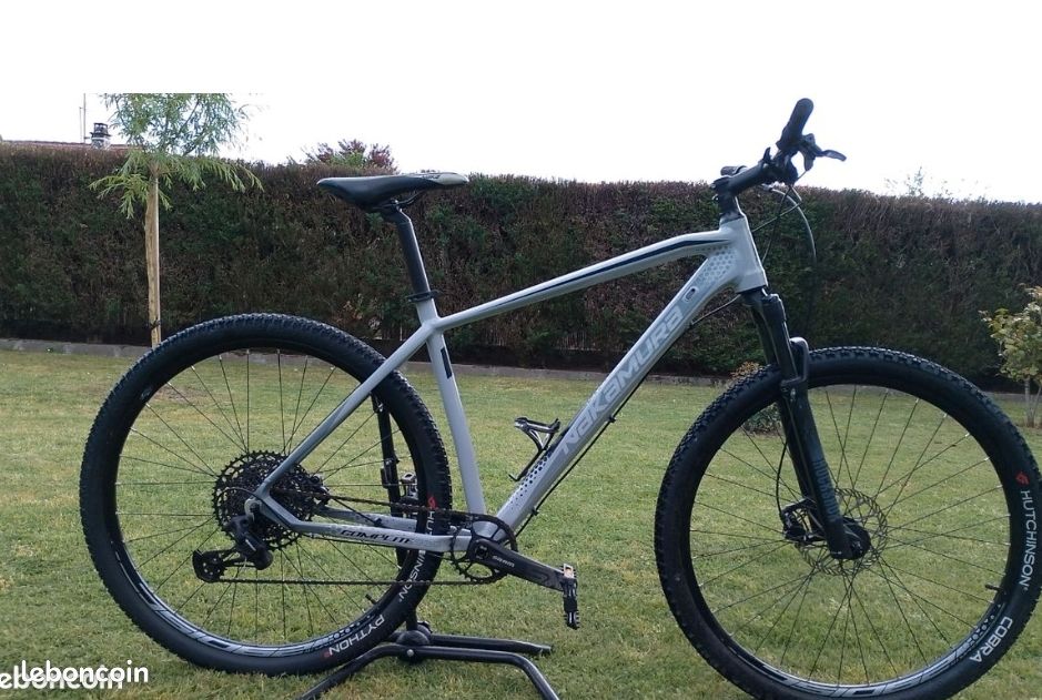 VTT nakamura complite 930 L 29 pouces Vélos