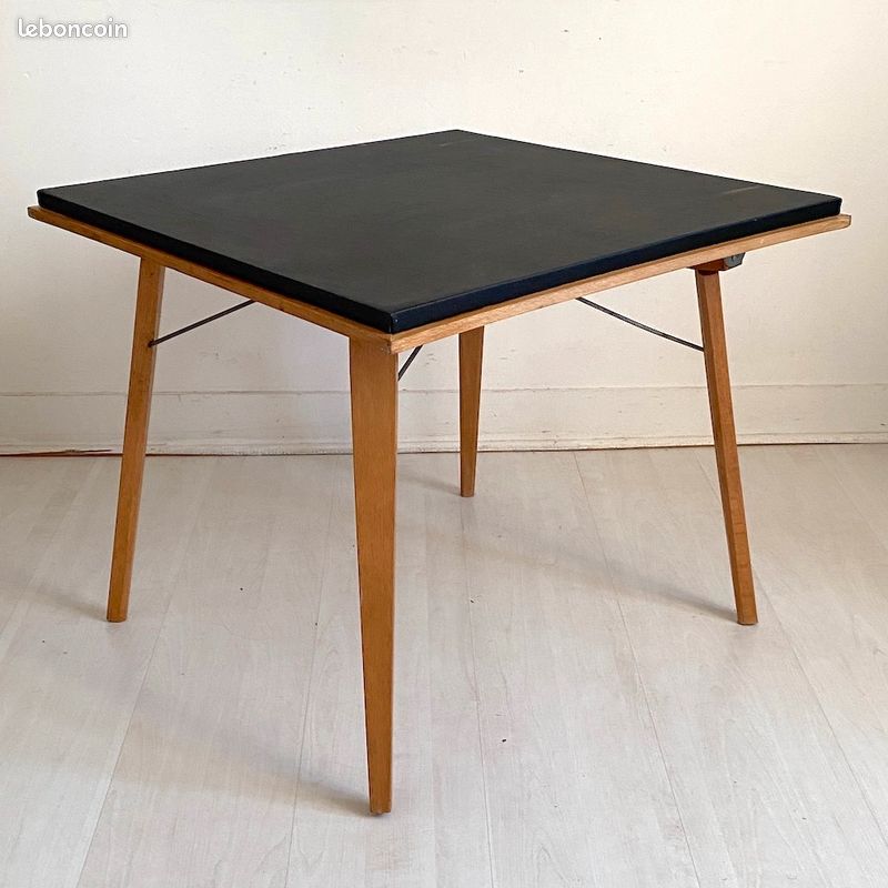 Table Basse Pliante Flycity - Pieds Magnétiques, Loquet Anti-basculement - Dimensions 105x55x40 Cm, Charge 70 Kg