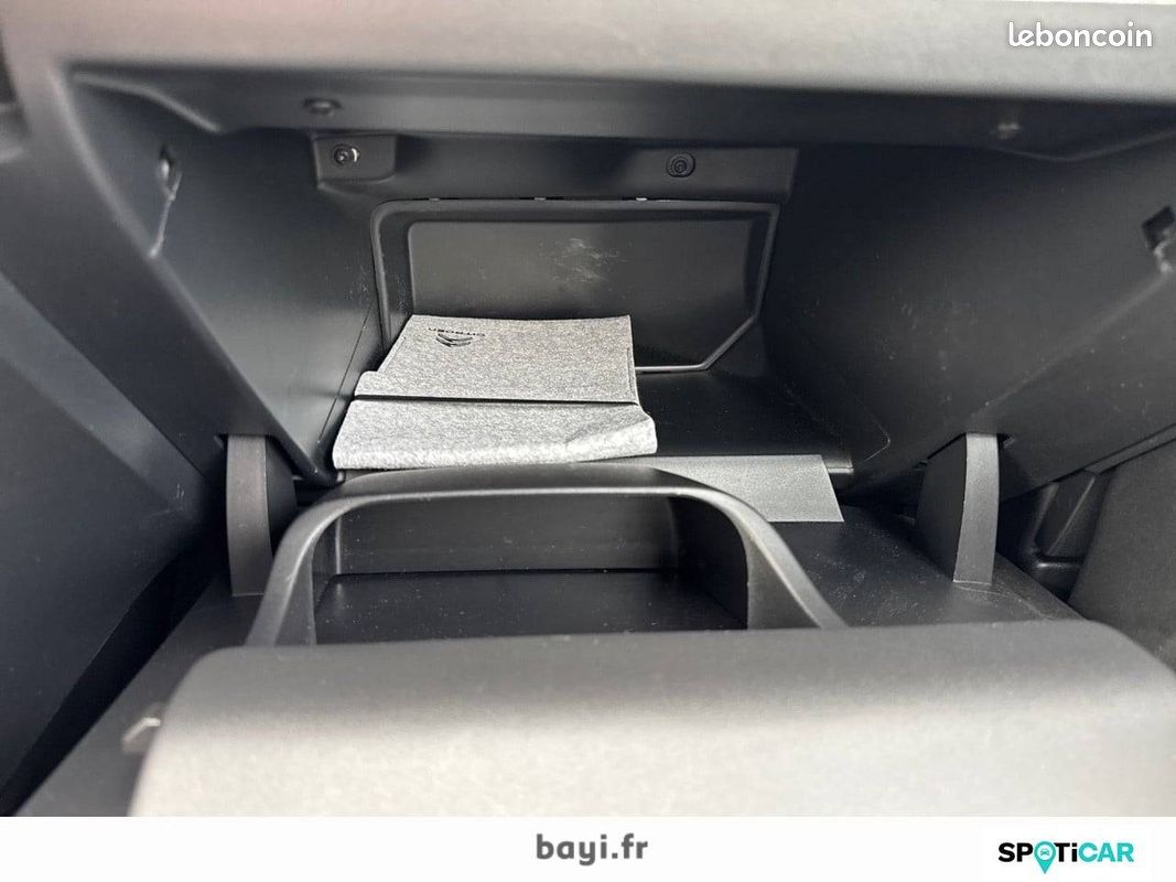 CITROEN C3 PureTech 83 ch BVM5 You (image 20)