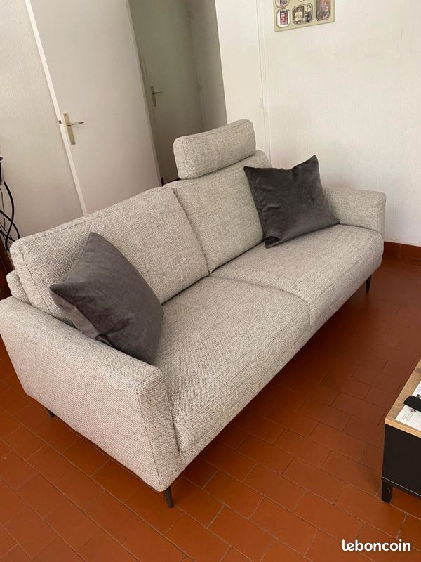 Canapé à vendre (image 1)
