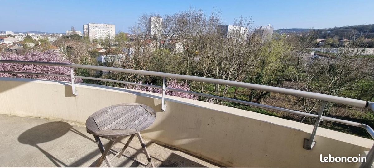 Appartement 5 pièces 82 m² · à Laxou · 82 m² · 182 000 €