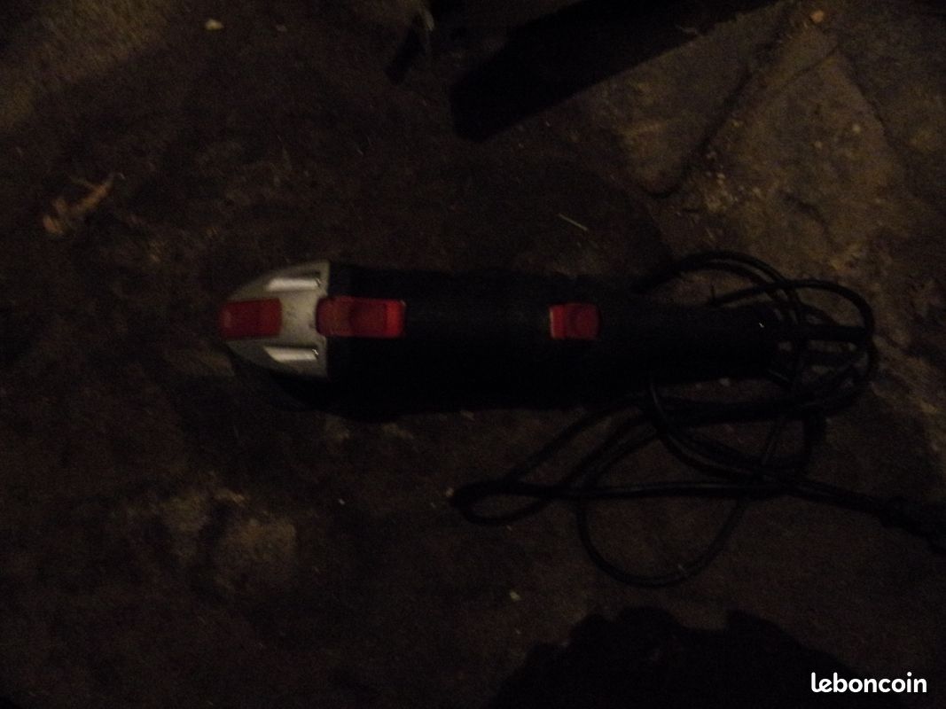 Petite disqeuse (image 1)