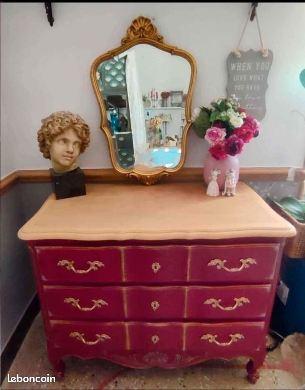 (Vendue) Commode arbalète Louis XV (image 2)