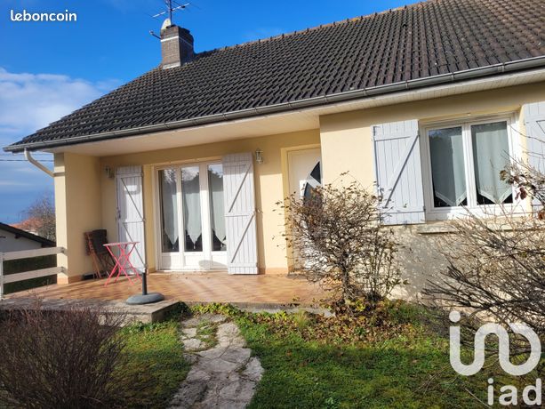 Propriété 4 pièces 84 m²