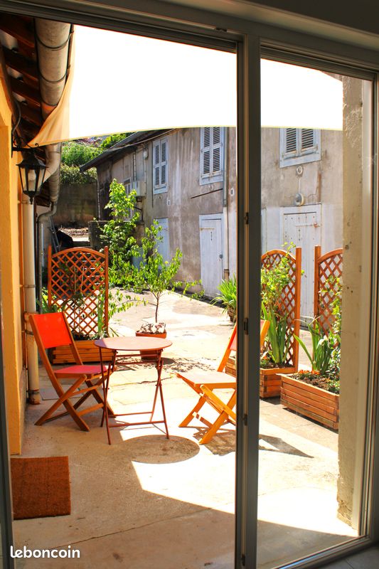 Appartement 2 pièces 34 m² · à Lons-le-Saunier · 34 m² · 72 000 €