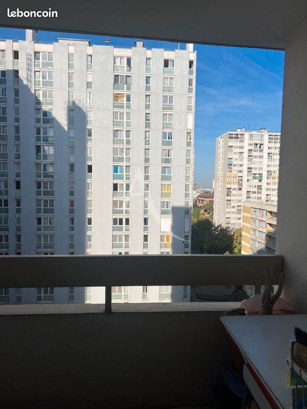 Appartement 2 pièces 49 m² · à Aubervilliers · 49 m² · 125 000 €