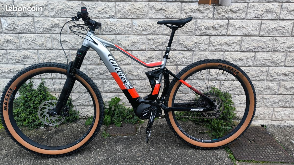 VTT électrique Italien Willier Triestina Vélos