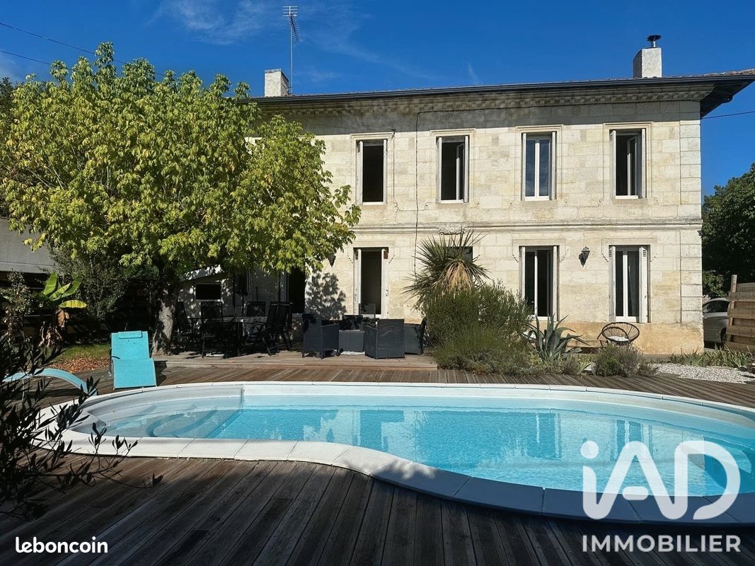 Maison 7 pièces 200 m² · à Saucats · 200 m² · 514 000 €
