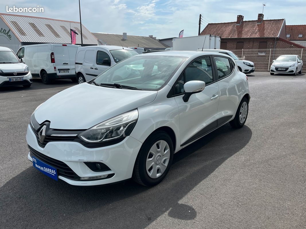 Renault clio 4 dci 1.5 dci 75cv zen (image 1)
