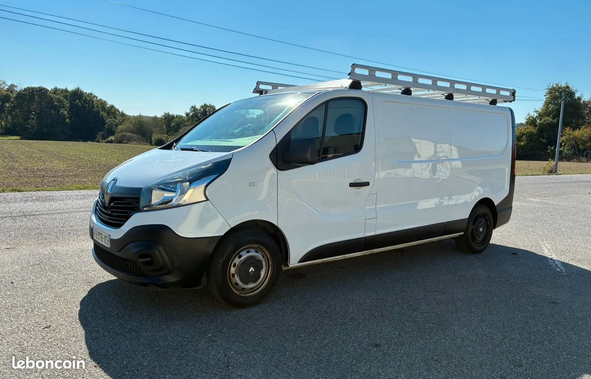 Vendu aux enchères le 18 octobre - RENAULT Trafic Fg L2H1 1200 1.6 dCi 120ch Confort - 2018 - 117 023 km (image 1)