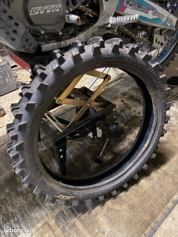 Pneu sable (image 1)