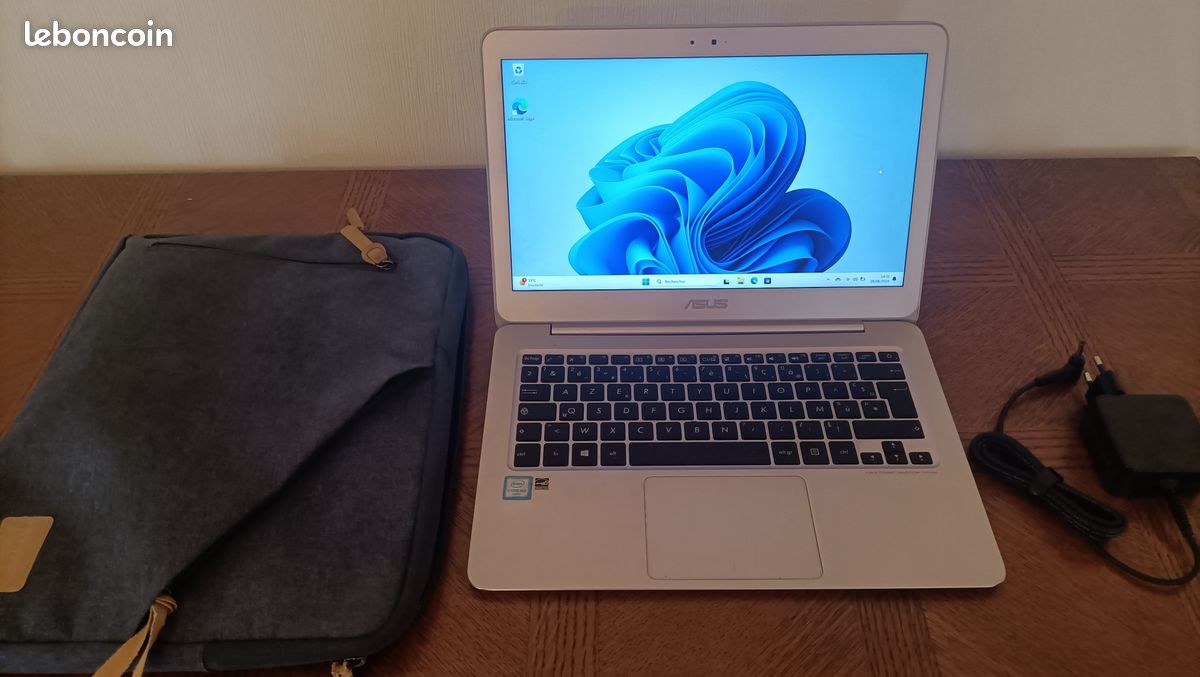 Ordinateur Portable Asus ZenBook UX305C (image 1)