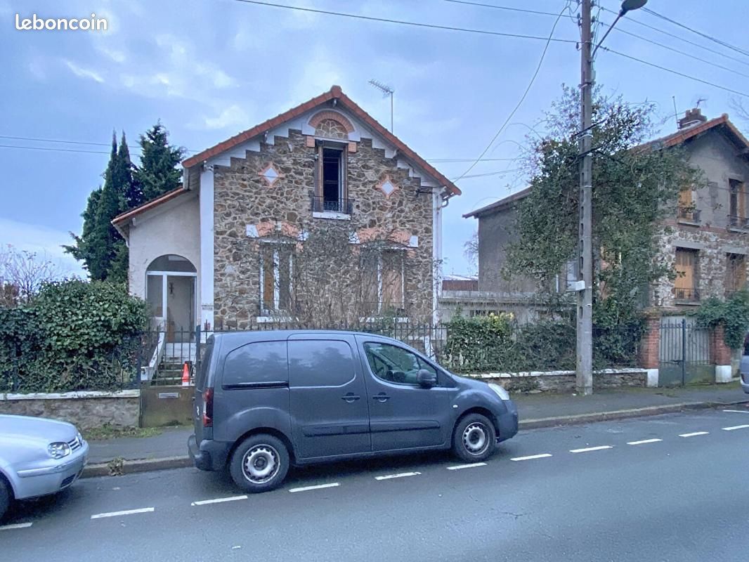 Maison 5 pièces 90 m² · à Villeneuve-le-Roi · 90 m² · 280 000 €