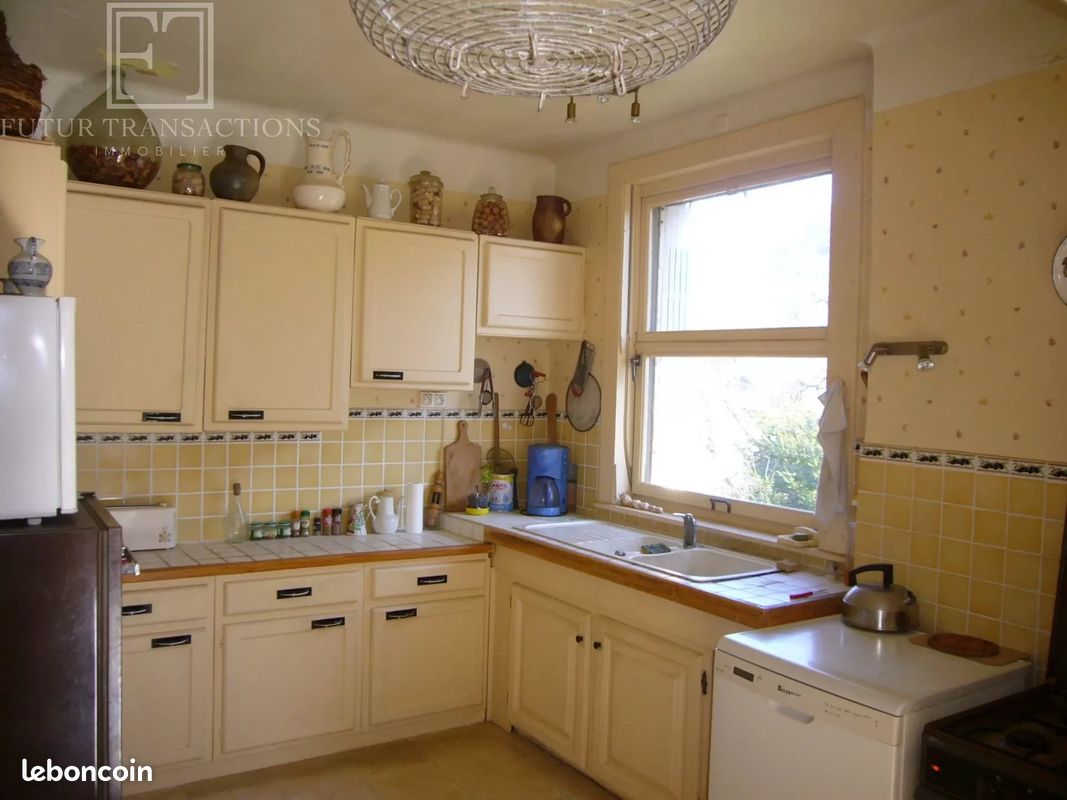 Maison 11 pièces 175 m² - Brantôme en Périgord 24310 Brantôme (image principale 3)