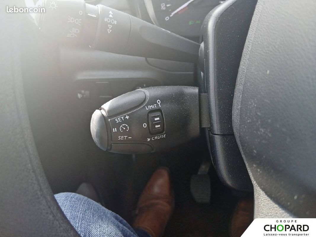 CITROEN C3 BlueHDi 100 ch BVM6 Plus (image 16)