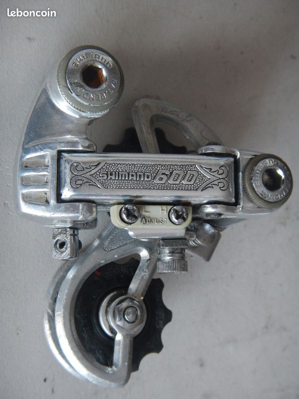 Dérailleur arrière Shimano 600 arabesque - Équipements vélos