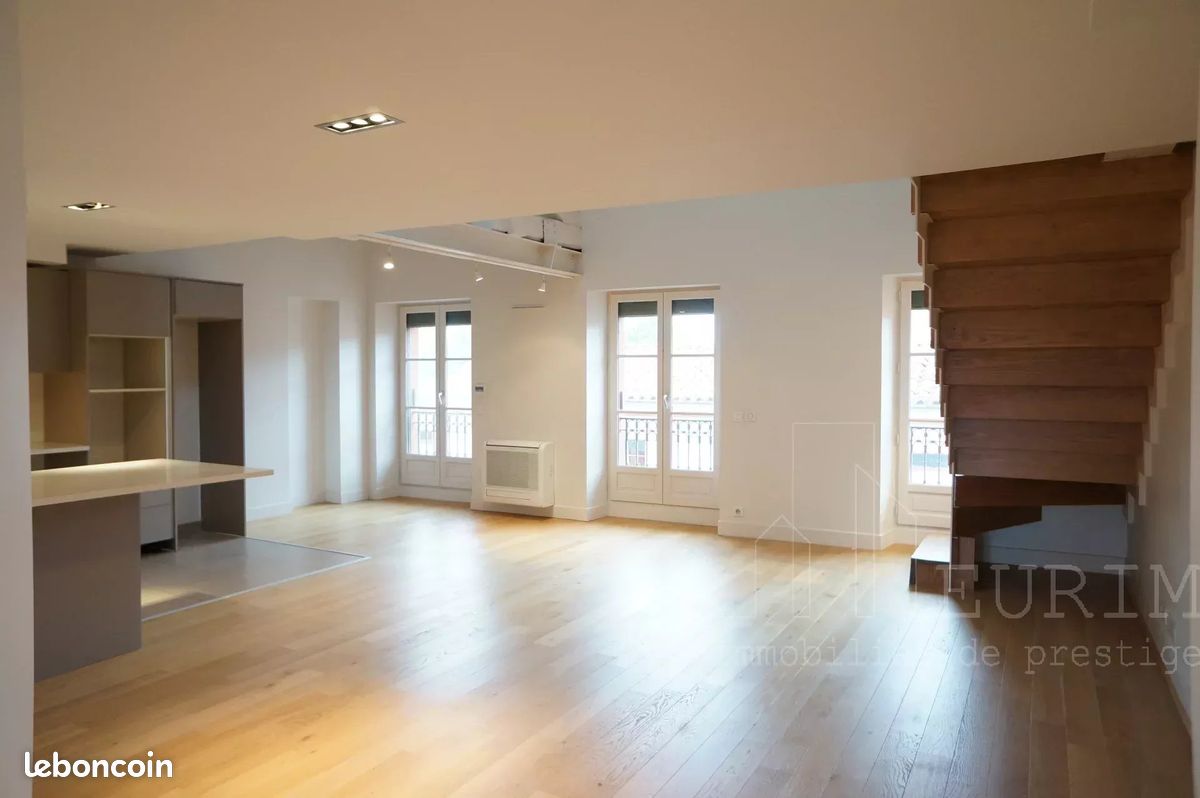 Appartement 4 pièces 102 m² · à Toulouse · 102 m² · 2 167 €/mois