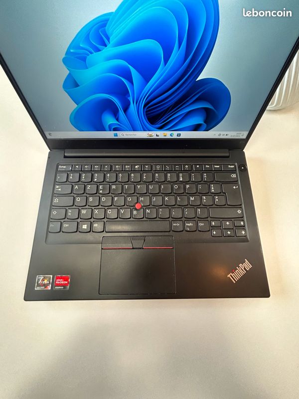 LENOVO E14 - 237Go - 16Go RAM - Ryzen 5e generation (image 2)