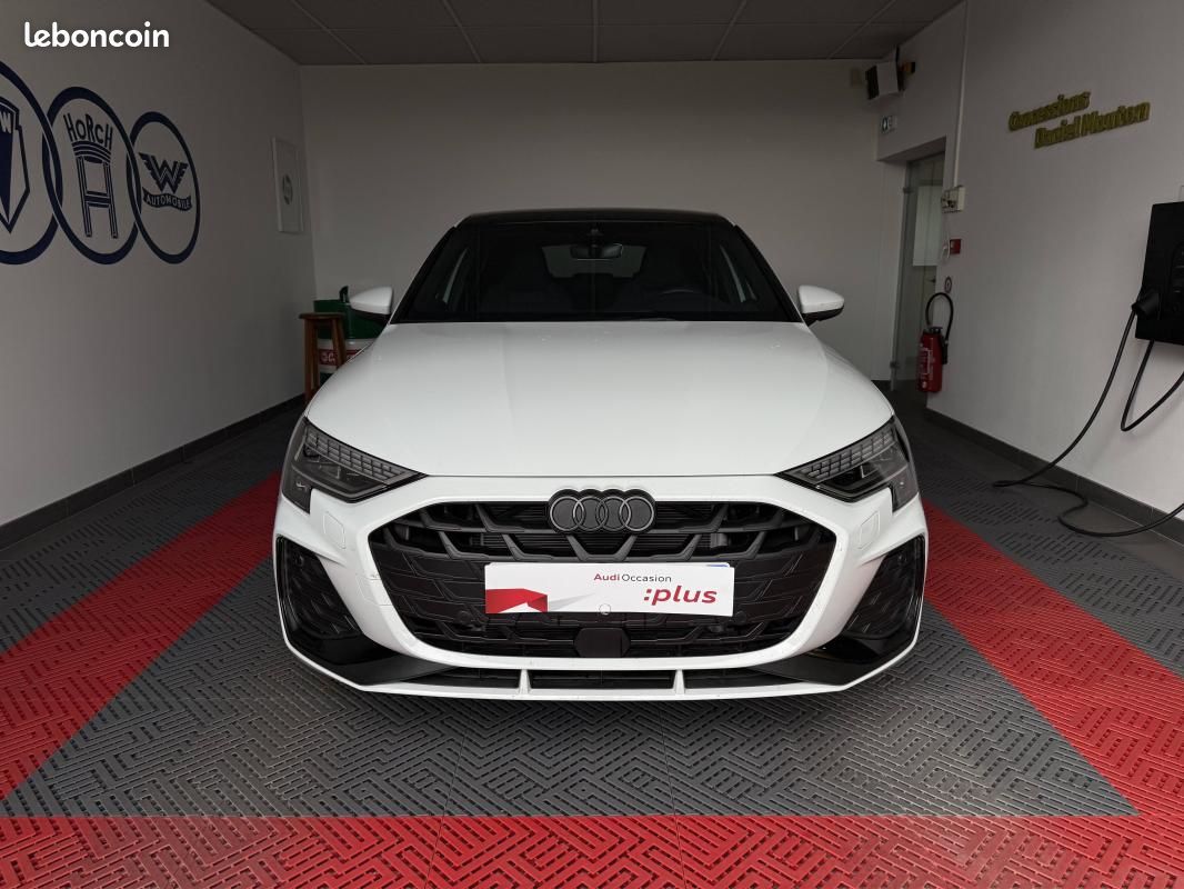 Audi A3 sportback TFSI e Hybride rechargeable 204 S tronic 6 S line (image 2)
