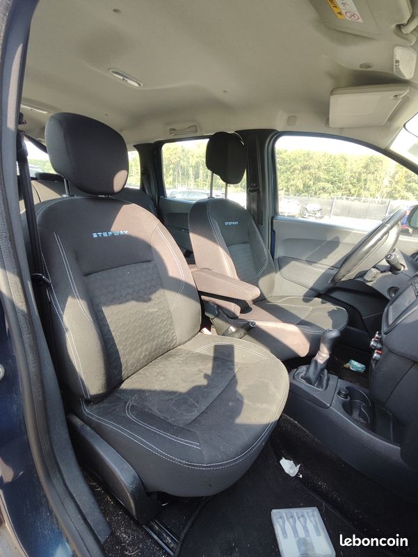Pro Dacia LODGY Stepway 1.2L TCE (image 4)