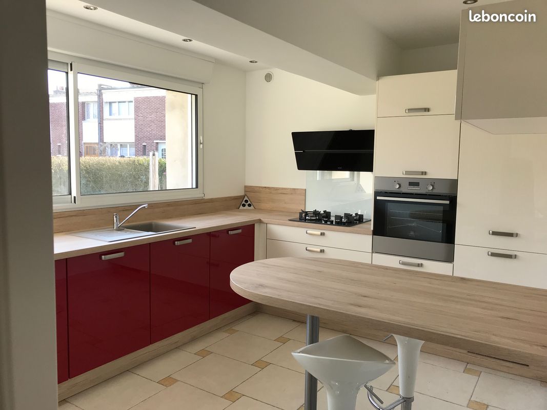Maison 4 pièces 100 m² · à Arras · 100 m² · 1 025 €/mois
