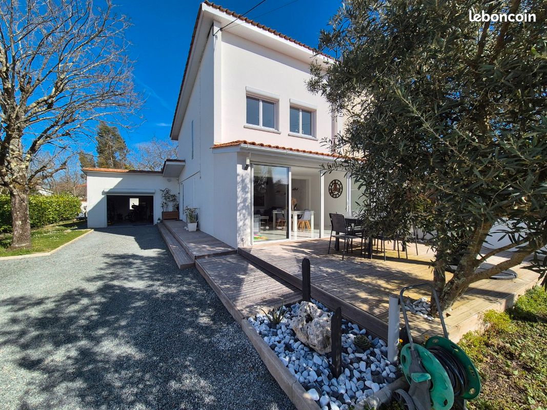 Maison 5 pièces 113 m² · à Gradignan · 113 m² · 450 000 €