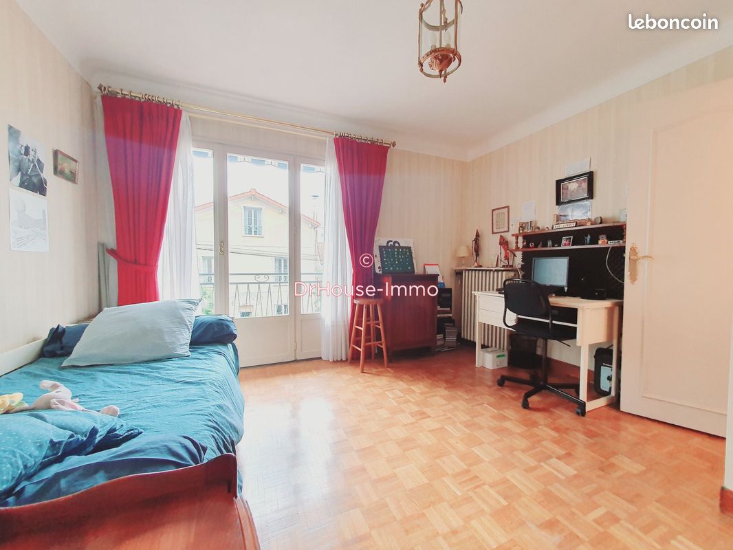 Maison 5 pièces 100 m² · à Bois-Colombes · 100 m² · 600 000 €